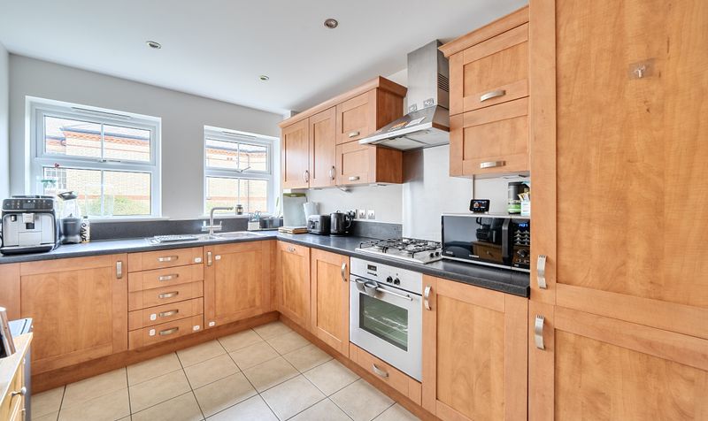 Horton Crescent, Epsom, KT19