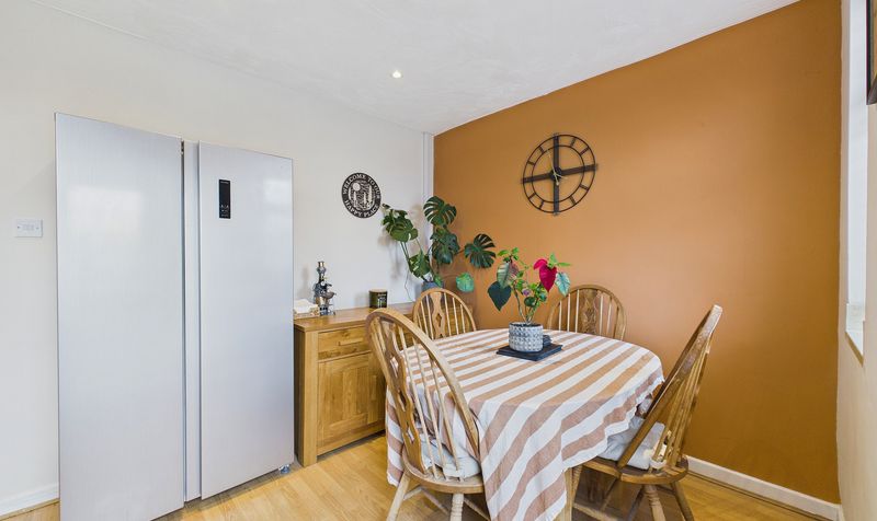 Prenton Place, Handbridge, CH4
