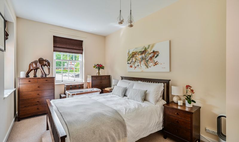 Dillon Close, Epsom, KT19