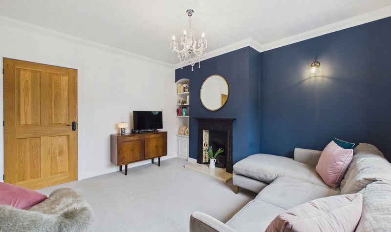 Caughall Road, Upton, CH2