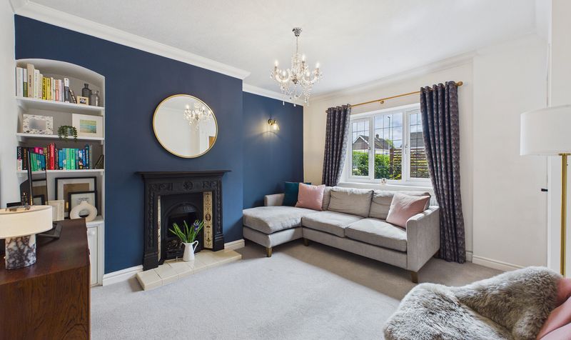 Caughall Road, Upton, CH2