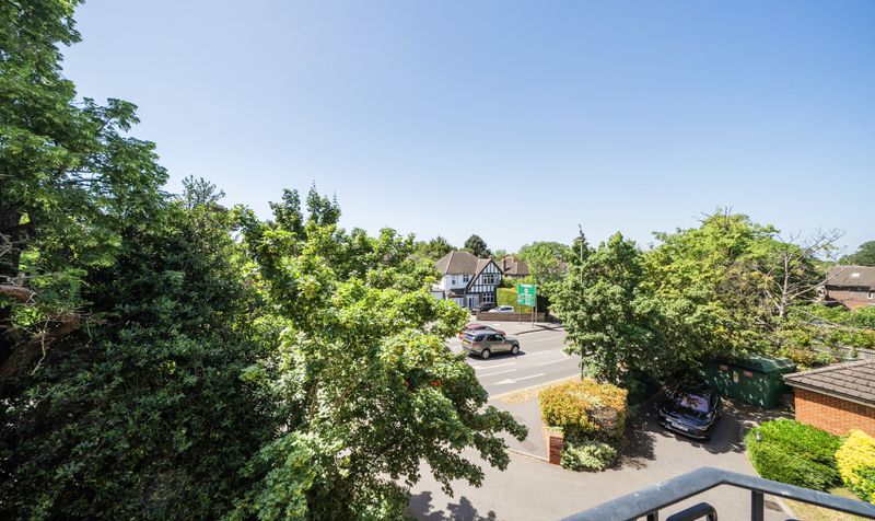 Cheam Road, Charlemont House, KT17