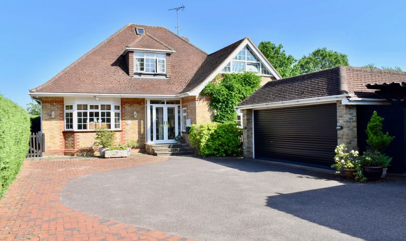River Lane, Fetcham, KT22