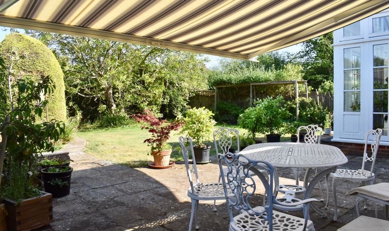 River Lane, Fetcham, KT22