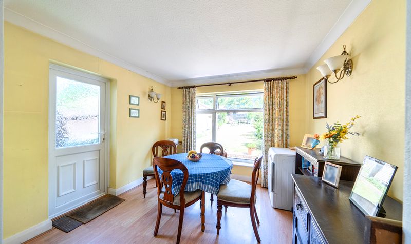 Parklawn Avenue, Epsom, KT18