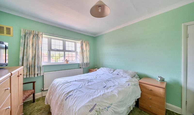 Parklawn Avenue, Epsom, KT18