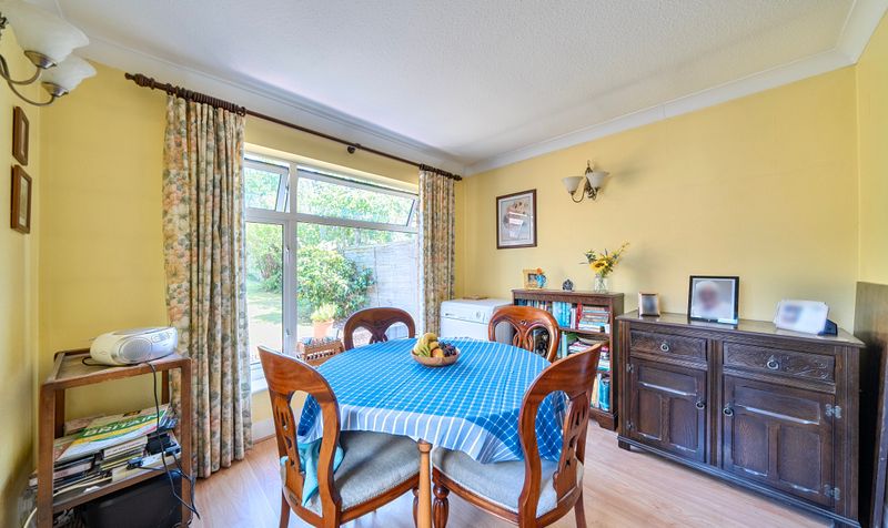 Parklawn Avenue, Epsom, KT18