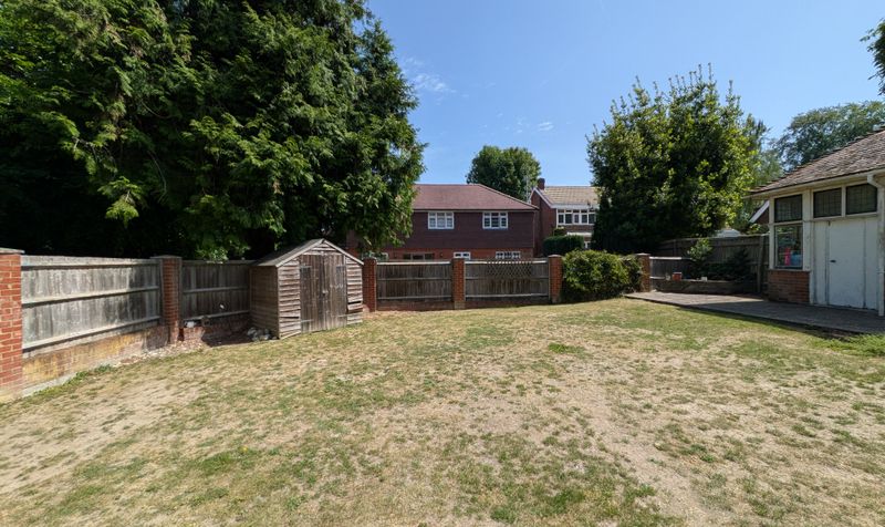 College Road, Epsom, KT17
