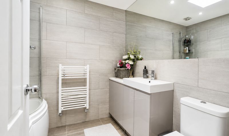 Lower Court Road, Epsom, KT19