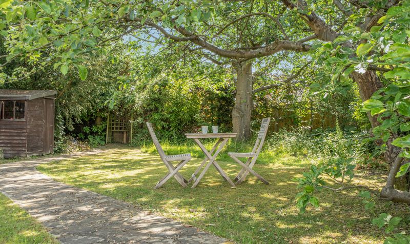Sunnybank, Epsom, KT18