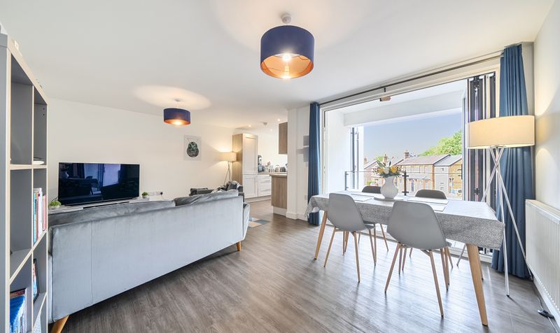 Chase Road, Epsom, KT19