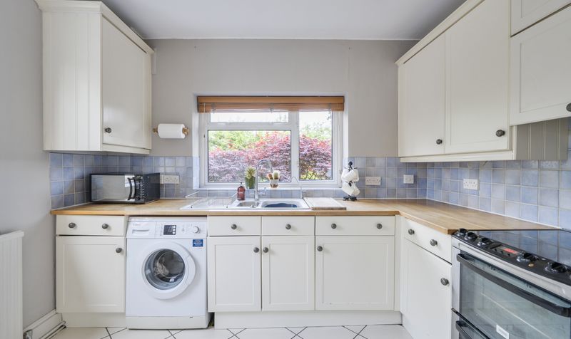 Wilmerhatch Lane, Epsom, KT18