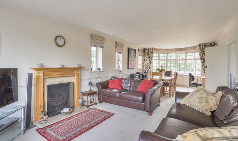 Wilmerhatch Lane, Epsom, KT18