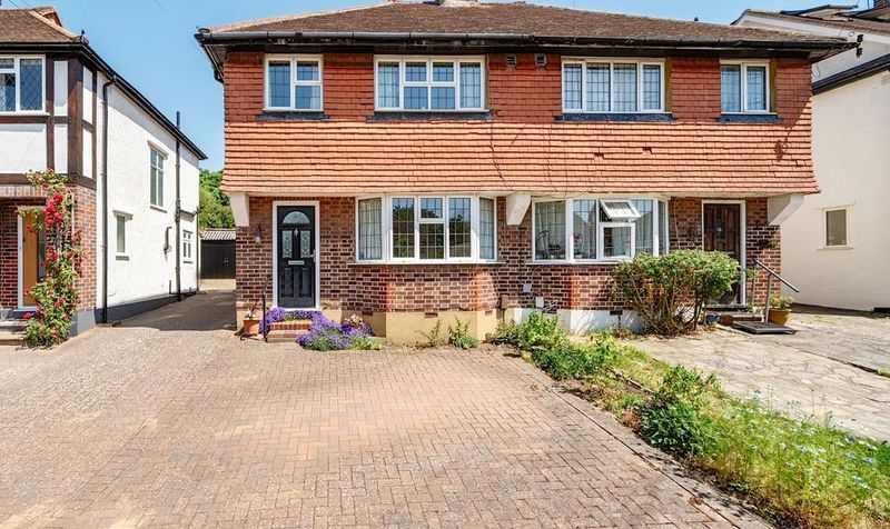 Parklawn Avenue, Epsom, KT18