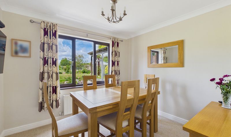 Daniell Way, Great Boughton, CH3