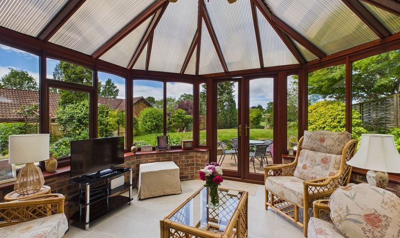 Daniell Way, Great Boughton, CH3