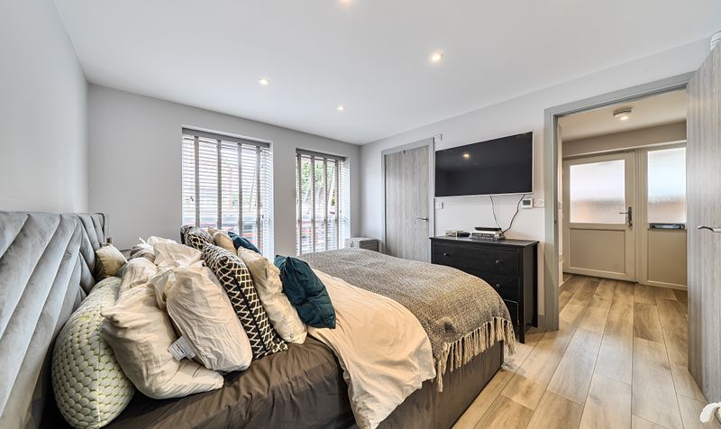 Miles Road, Epsom, KT19