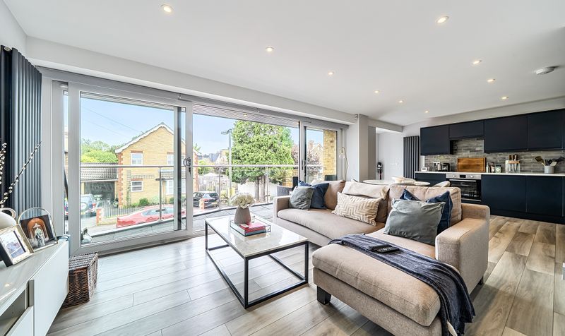 Miles Road, Epsom, KT19