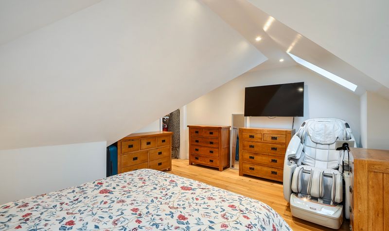 West Hill, Epsom, KT19