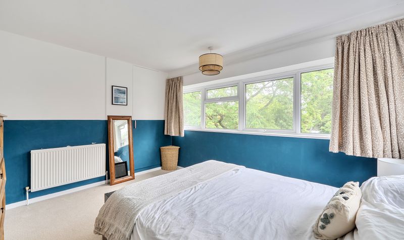 Grove Avenue, Epsom, KT17