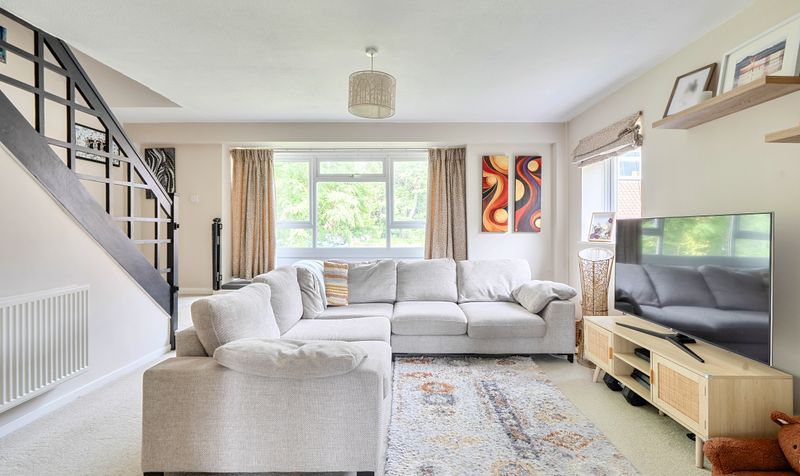 Grove Avenue, Epsom, KT17