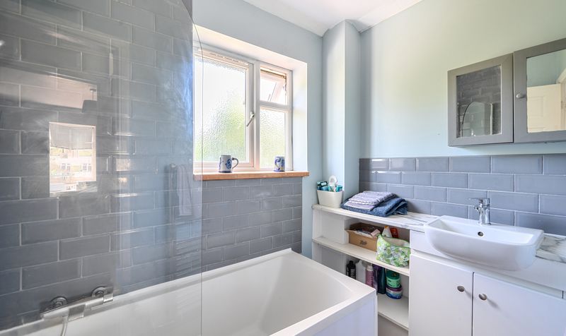 Overdale, Ashtead, KT21