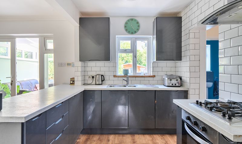 Overdale, Ashtead, KT21