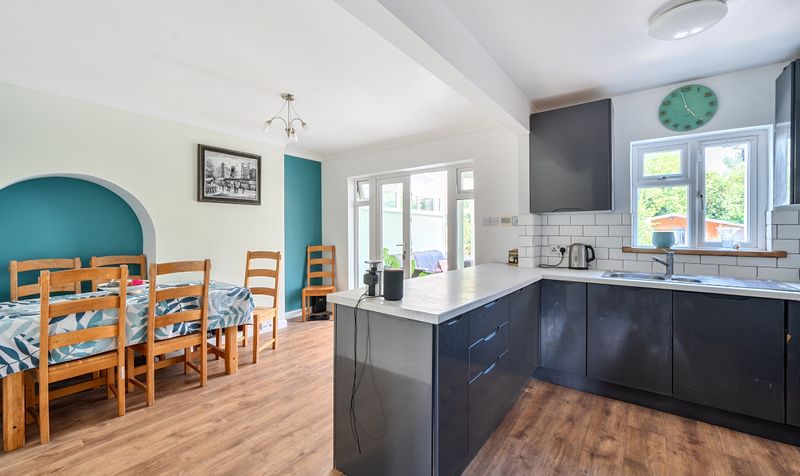 Overdale, Ashtead, KT21
