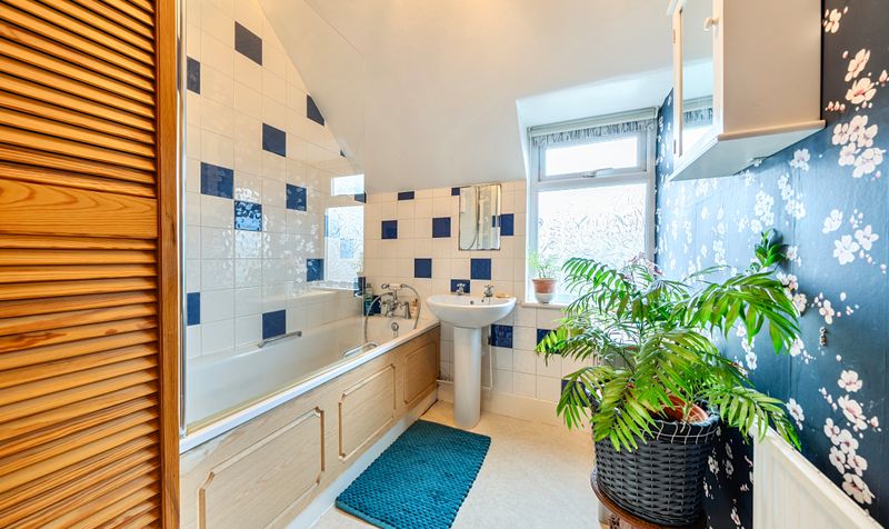 Horton Hill, Epsom, KT19