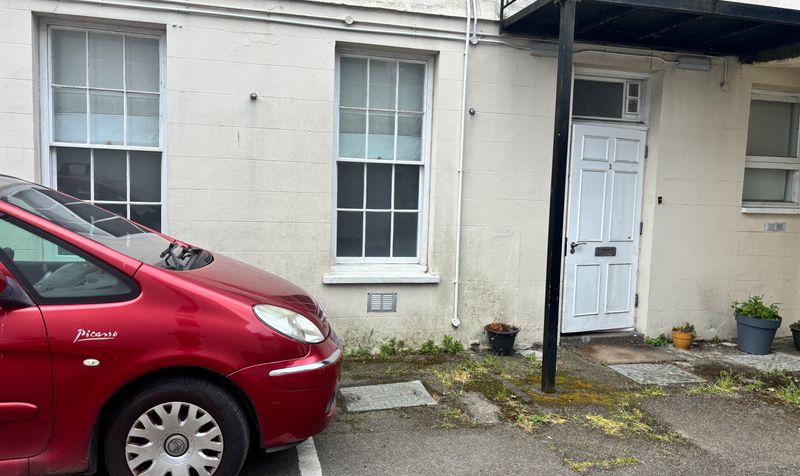 Apt 1 Avon Court, 18 La Chasse, St Helier JE2 4UE