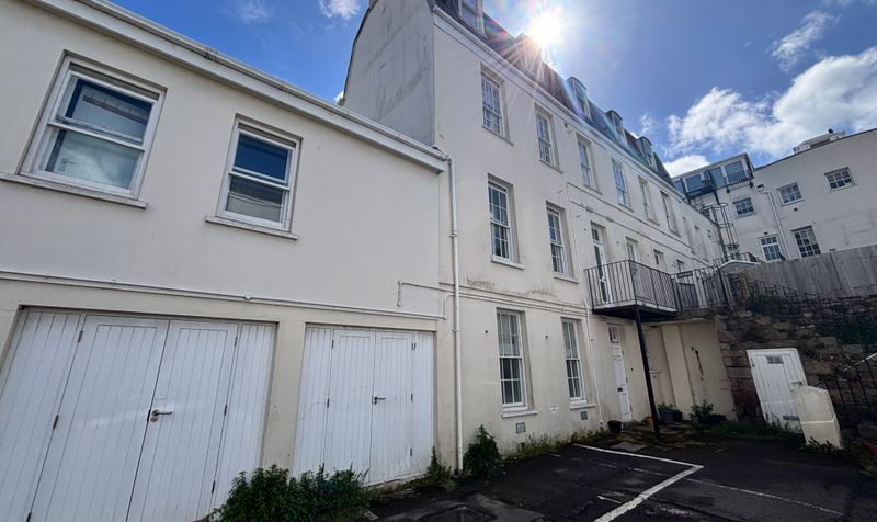 Apt 1 Avon Court, 18 La Chasse, St Helier JE2 4UE