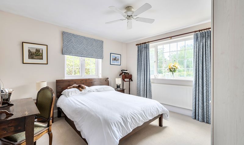 Agates Lane, Ashtead, KT21