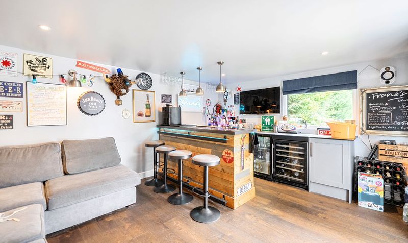 Agates Lane, Ashtead, KT21