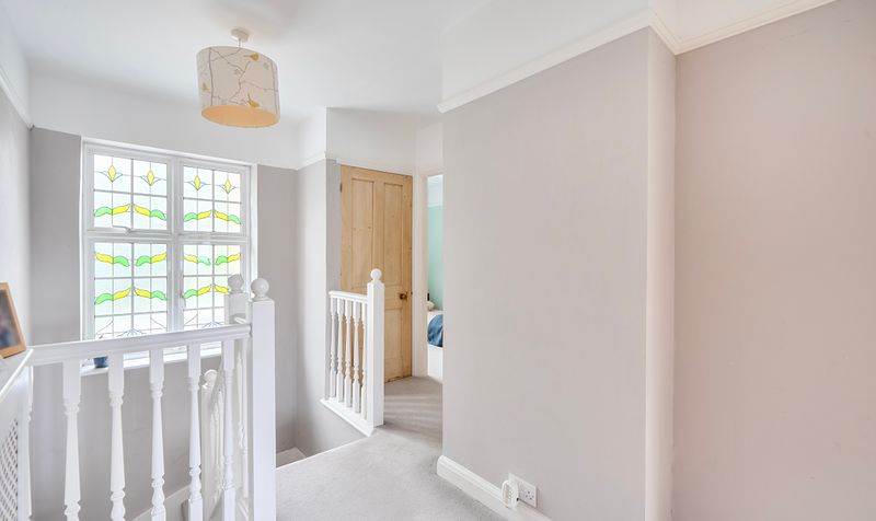 West Hill Avenue, Epsom, KT19