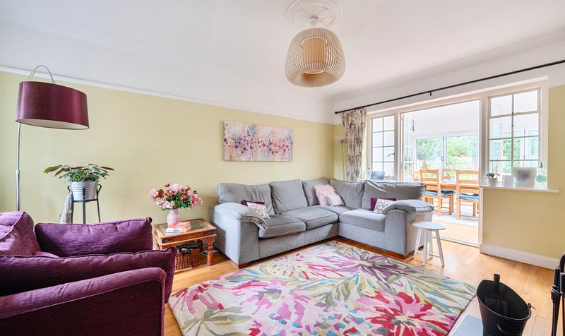 West Hill Avenue, Epsom, KT19