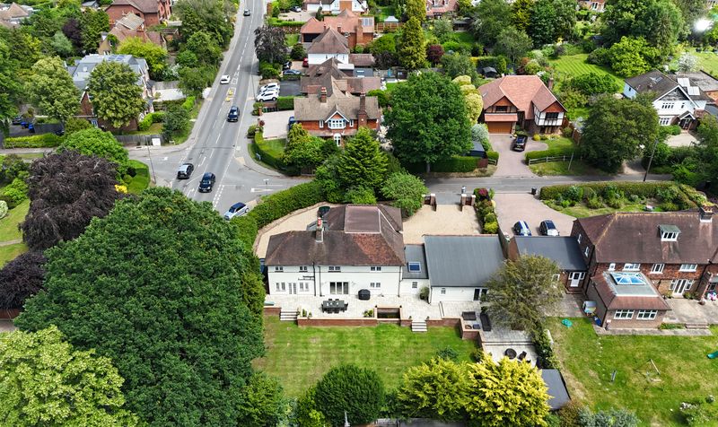 Agates Lane, Ashtead, KT21