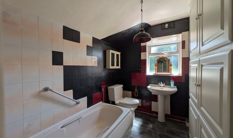 Treadwell Road, Epsom, KT18