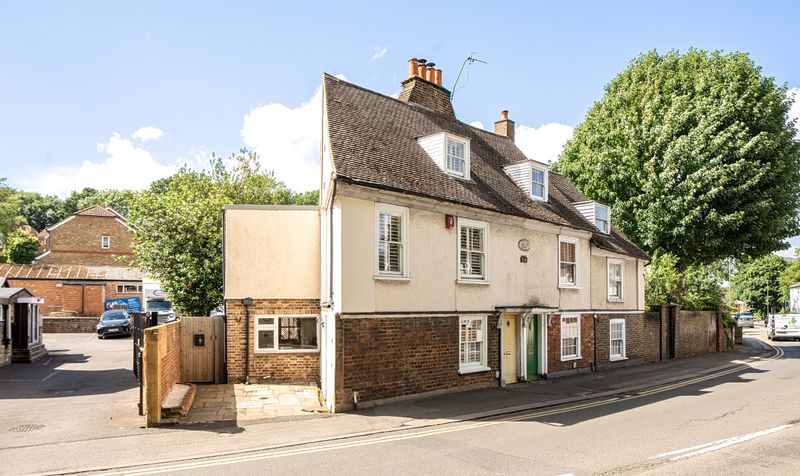 South Street, Epsom, KT18