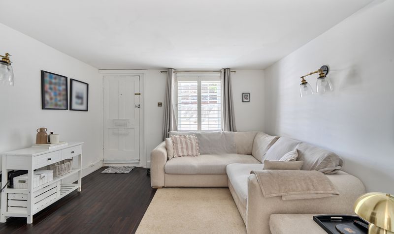 South Street, Epsom, KT18