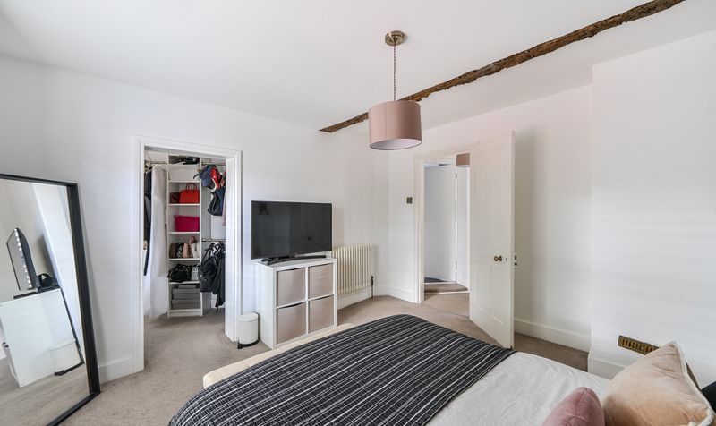 South Street, Epsom, KT18
