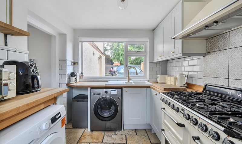 South Street, Epsom, KT18