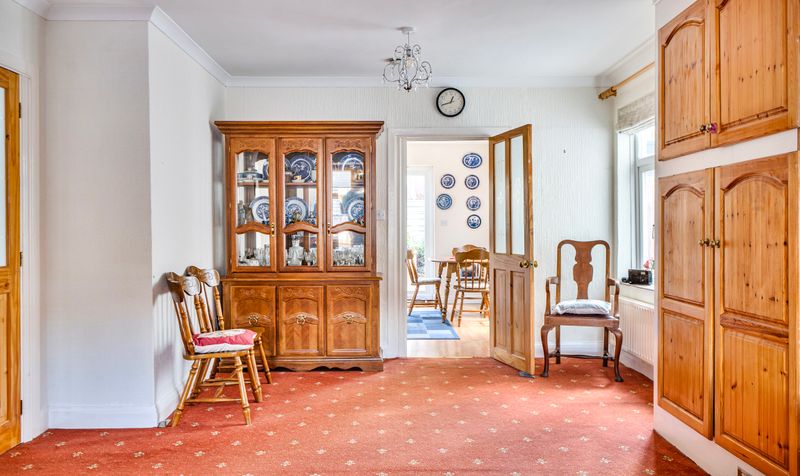 Beech Way, Epsom, KT17