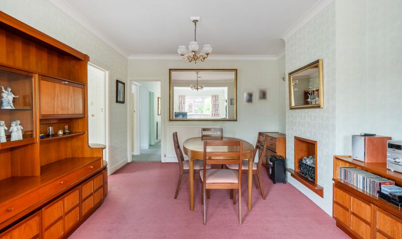 Percival Way, Epsom, KT19