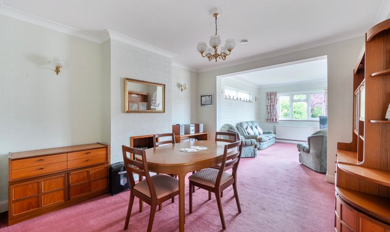 Percival Way, Epsom, KT19