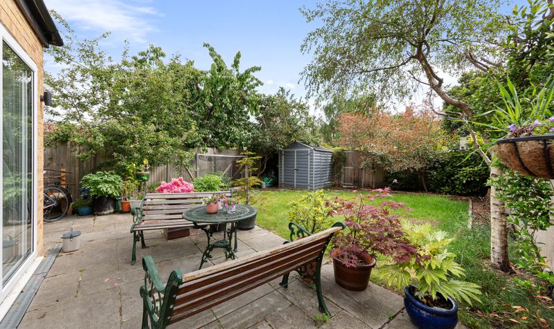 32 Rommany Road Image