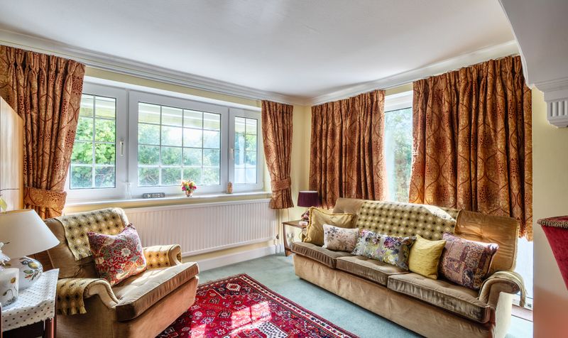 Copse Edge Avenue, Epsom, KT17