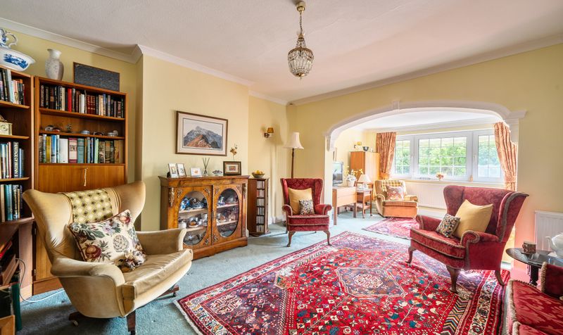 Copse Edge Avenue, Epsom, KT17