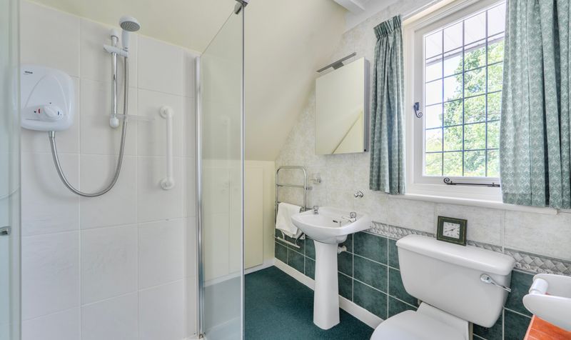 The Mead, Ashtead, KT21
