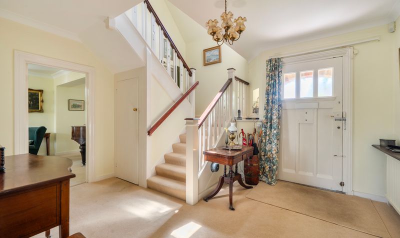 The Mead, Ashtead, KT21
