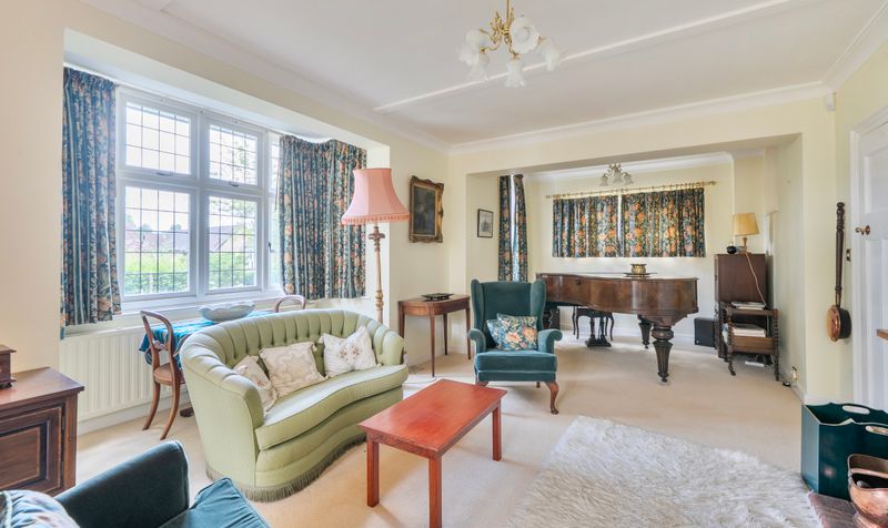 The Mead, Ashtead, KT21